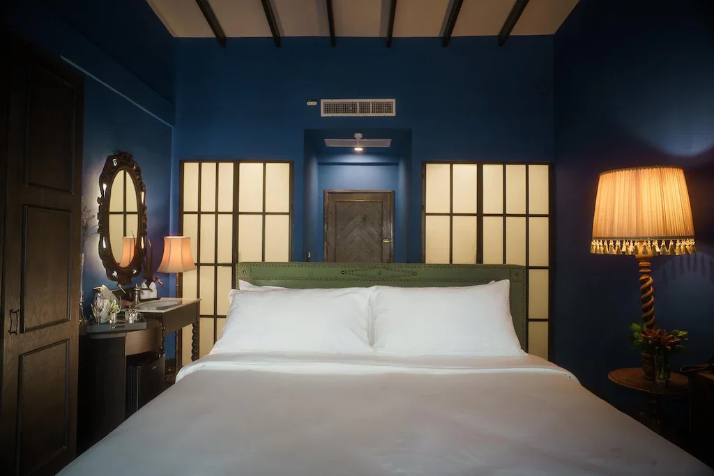 Premier City View Room